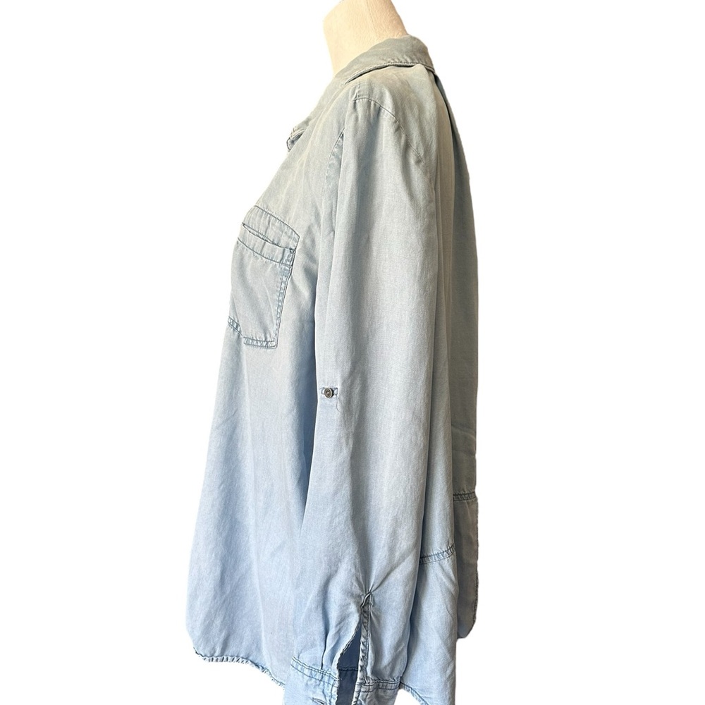 Elegant Sky Blue Button Down Shirt - Picture 4 of 7